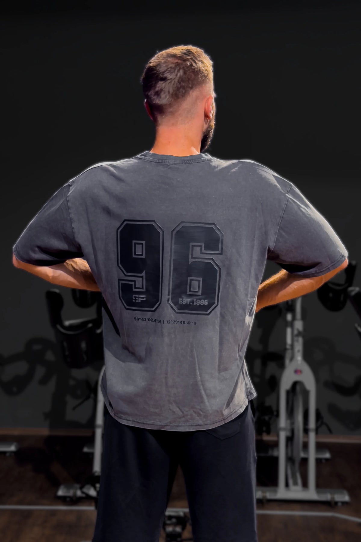 96 Oversized Tee | Washed Black Rückansicht