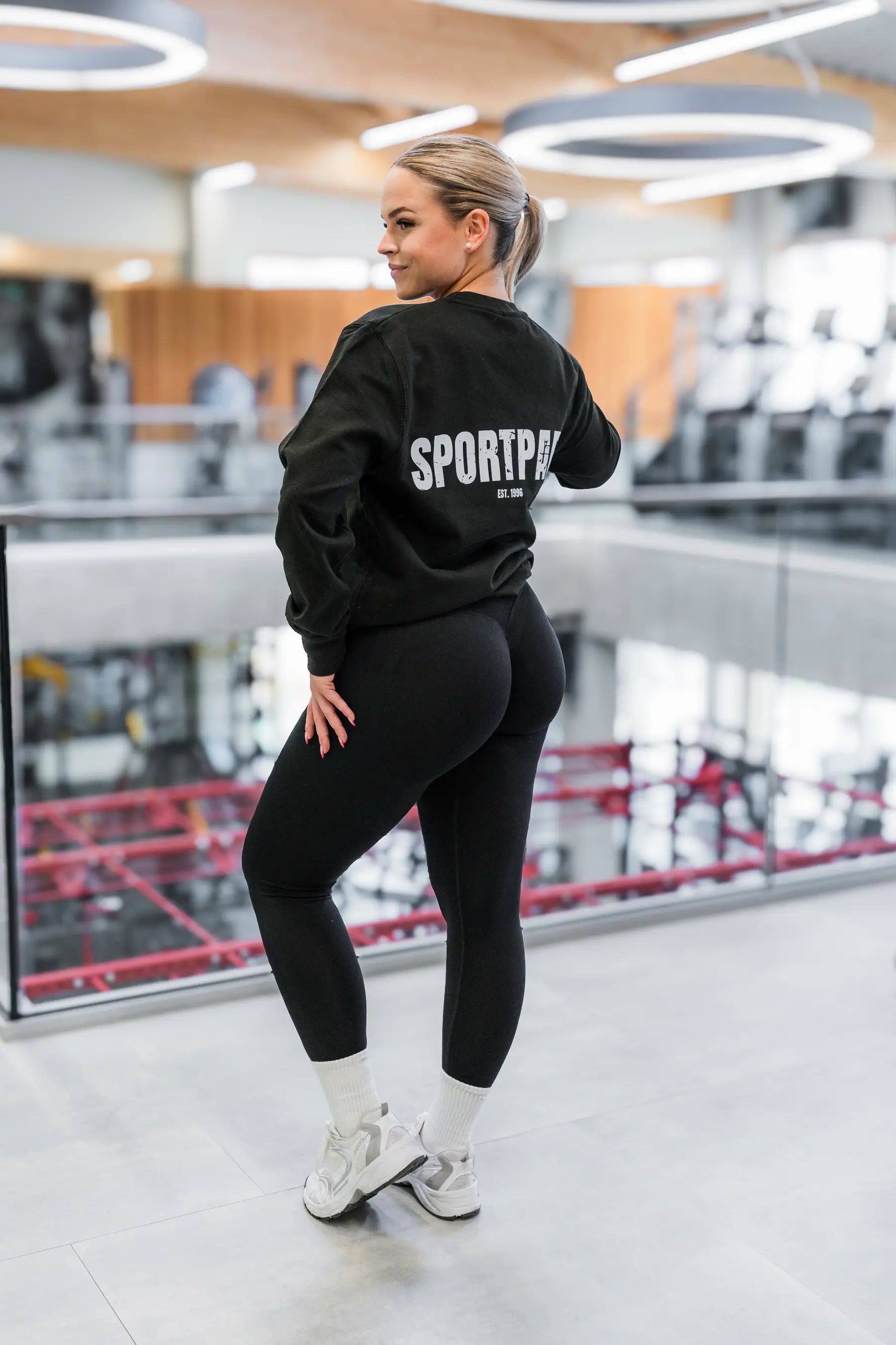 SP Clothing black&white Classic Sweatshirt unisex schwarz back print 