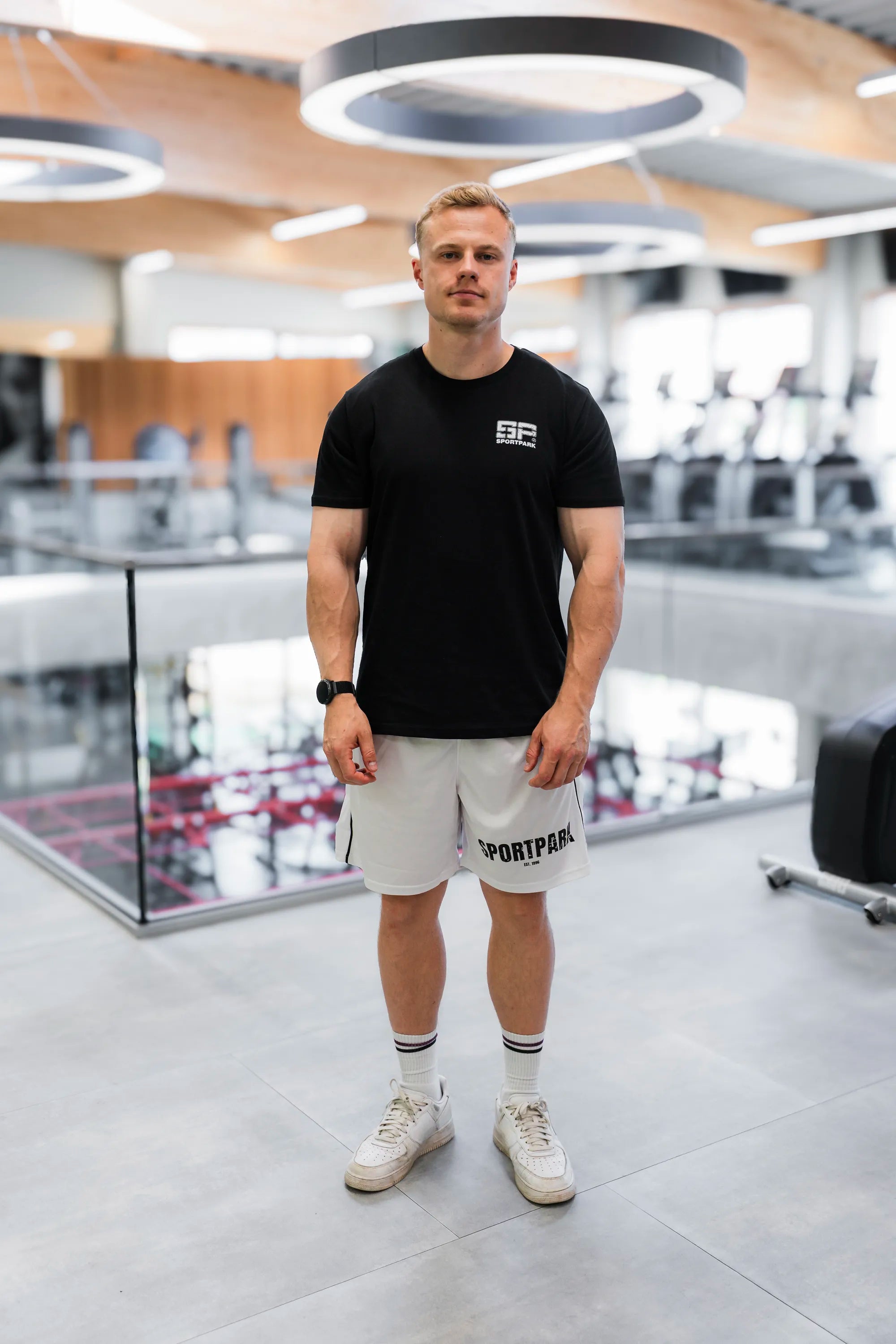 Shirt_SP_black_white_mann_schwarz